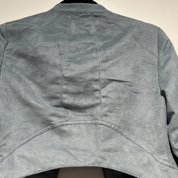 BCBG Generation XXS Short Jacket - Picture 5 of 12